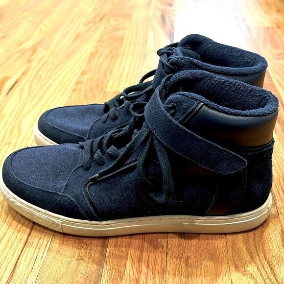 Original Penguin by Munsingwear Navy Blue High Top Suede Sneakers, size 8.5 - Picture 5 of 7